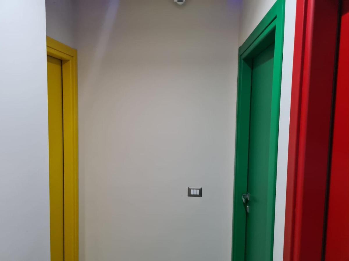 Hotel Arcobaleno By Dimora Chic Novara Esterno foto